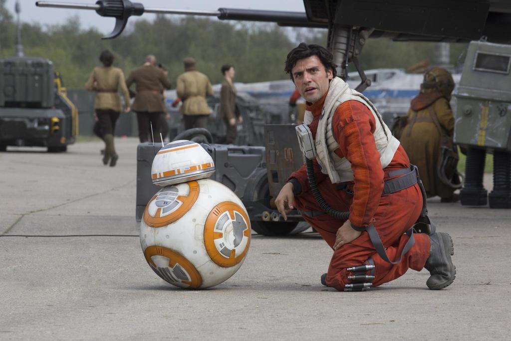 Star-Wars-The-Force-Awakens-poe-dameron-bb-8