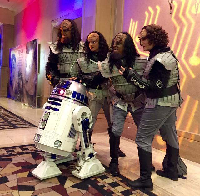 R2-D2 STLV 2016 - 8