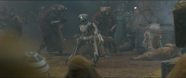 solo-movie-screencaps.com-9684