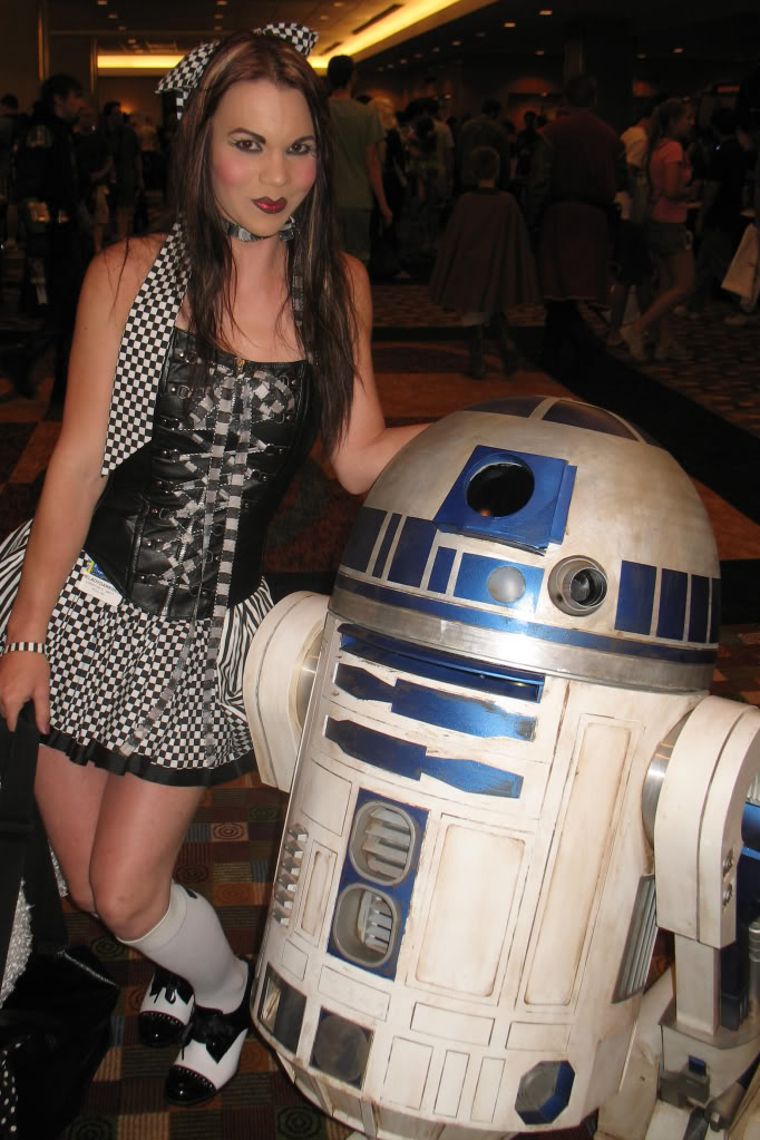 christinaandr2d2