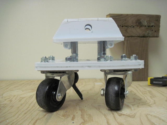 R2 front foot 006