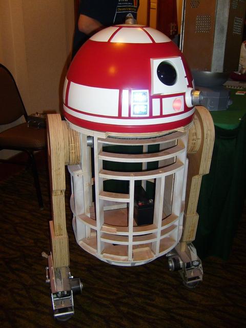 R2-NUAtDemiCon2011