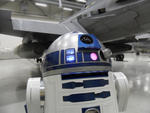 R2_Servicing_Fighters_2