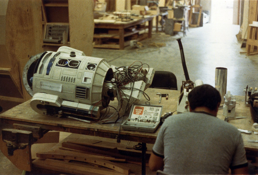 R2-D2_modification