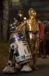 star-wars-the-force-awakens-c-3po-r2d2